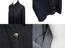 Load image into Gallery viewer, CHROME HEARTS クロムハーツ セメタリ― クロス パッチ 長袖シャツ ネイビー クロスボタン トップス サイズS 美品 中古 57072