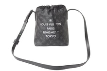 Load image into Gallery viewer, LOUIS VUITTON ルイヴィトン ショルダーバッグ フラグメントナノバッグ モノグラムエクリプス M43418 シルバー金具 美品 中古 57082