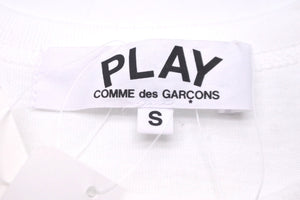 未使用 プレイコムデギャルソン PLAY COMME des GARCONS Tシャツ AZ-T279 ホワイト Ｓ タグ付き 中古 57274