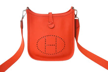 Load image into Gallery viewer, HERMES エルメス ショルダーバッグ エブリンTPM ルージュカザック トリヨンクレマンス X刻 美品 中古 57286