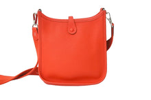 Load image into Gallery viewer, HERMES エルメス ショルダーバッグ エブリンTPM ルージュカザック トリヨンクレマンス X刻 美品 中古 57286