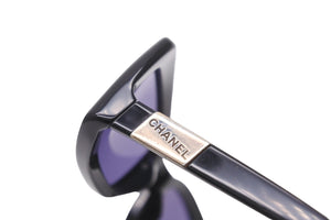 CHANEL シャネル 変形サングラス 17282 94305 パープルレンズ ブラック ゴールド金具 美品 中古 57353