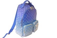Load image into Gallery viewer, LOUIS VUITTON ルイヴィトン 21FW モノグラムクラウズ リュック ブルー ホワイト M45441 雲 鞄 バックパック 美品 中古 57370