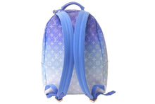 Load image into Gallery viewer, LOUIS VUITTON ルイヴィトン 21FW モノグラムクラウズ リュック ブルー ホワイト M45441 雲 鞄 バックパック 美品 中古 57370