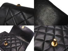Load image into Gallery viewer, CHANEL シャネル チェーンショルダーバッグ マトラッセ ダイアナ 22 3番台 ラムスキン ブラック ゴールド金具 美品 中古 57421