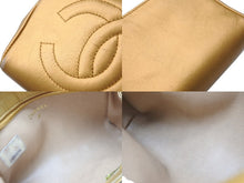 Load image into Gallery viewer, CHANEL シャネル ミニポーチ コスメポーチ ココマーク A01436X01079 キャビアスキン マスタード ゴールド金具 良品 中古 57438
