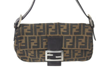 画像をギャラリービューアに読み込む, FENDI フェンディ ズッカ柄 マンマバケット ワンショルダーバッグ ブラウン コットンキャンバス レザー 美品 中古 57474 