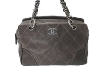 Load image into Gallery viewer, CHANEL シャネル ハンドバッグ チェーン 10番台 ココマーク キャビアスキン シルバー金具 美品 中古 64022