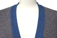 Load image into Gallery viewer, CHANEL シャネル カーディガン P46784K05899 ココボタン グレー ブルー カシミヤ サイズ34 美品 中古 57604