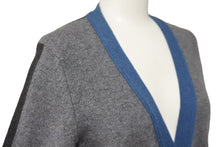 Load image into Gallery viewer, CHANEL シャネル カーディガン P46784K05899 ココボタン グレー ブルー カシミヤ サイズ34 美品 中古 57604