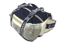 Load image into Gallery viewer, CHANEL シャネル スポーツライン ココマーク ボディバッグ 9番台 A27892 メッシュ グレー ネイビー 美品 中古 57625