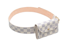 Load image into Gallery viewer, LOUIS VUITTON ルイヴィトン ベルト バックル サンチュール ポシェット ソロ 34/85 M9835 ゴールド金具 美品 中古 57665