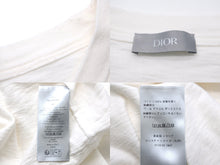 Load image into Gallery viewer, Dior × DENIM TEARS ディオール デニムティアーズ 23AW フラワーロゴ Tシャツ ホワイト 刺繍 サイズXXL 美品 中古 57674