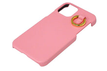 Load image into Gallery viewer, 新品未使用品 MCM エムシーエム スマホケース カードケース付き iPhone12 MXECSSX01 ピンク レザー ゴールド金具 中古 57762