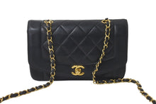 Load image into Gallery viewer, CHANEL シャネル ショルダーバッグ ダイアナ22 マトラッセ チェーン ヴィンテージ 2番台 ブラック ゴールド金具 美品 中古 57805