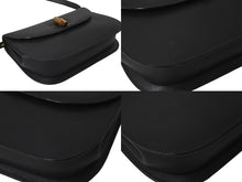 Load image into Gallery viewer, GUCCI グッチ オールドグッチ バンブー ショルダーバッグ ブラック レザー 鞄 斜め掛け 美品 中古 57820