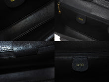 Load image into Gallery viewer, GUCCI グッチ オールドグッチ バンブー ショルダーバッグ ブラック レザー 鞄 斜め掛け 美品 中古 57820
