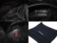 Load image into Gallery viewer, CHANEL シャネル ハンドバッグ チェーン ワンショルダー 7番台 ココマーク ブラック ファー シルバー金具 美品 中古 57839