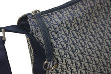 Load image into Gallery viewer, Christian Dior クリスチャンディオール トロッター ショルダーバッグ LOG44130 ネイビー キャンバス シルバー 美品 中古 57915