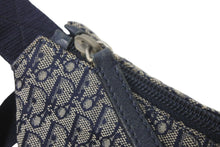 Load image into Gallery viewer, Christian Dior クリスチャンディオール トロッター ショルダーバッグ LOG44130 ネイビー キャンバス シルバー 美品 中古 57915