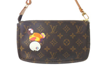 Load image into Gallery viewer, 新品同様 LOUIS VUITTON ルイヴィトン ハンドバッグ ポシェット アクセソワール 村上隆 M51981 モノグラム ゴールド金具 中古 58017