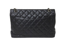 Load image into Gallery viewer, CHANEL シャネル チェーンショルダーバッグ デカマトラッセ33 13番台 キャビアスキン ブラック シルバー金具 美品 中古 58020