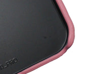 Load image into Gallery viewer, 新品未使用 MCM エムシーエム スマホケース 携帯 IPHONE13 PRO ピンク フレンチブルドッグ MXECATA04 QZ001 中古 58120