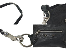 Load image into Gallery viewer, BALENCIAGA バレンシアガ ショルダーバッグ ザヒップ 245080 レザー スタッズ ブラック シルバー金具 良品 中古 58187