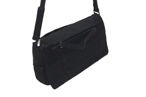 PRADA プラダ サテン ワンショルダーバッグ ブラック ロゴ 肩掛け 黒色 シルバー金具 中古 58315