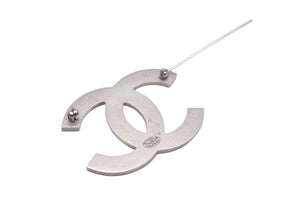 CHANEL シャネル ブローチ ココマーク ボーダー 16S刻印 2016 ハイサマーコレクション レッド ブルー シルバー 20g 美品 中古 58321