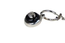 Load image into Gallery viewer, CHANEL シャネル フープピアス スタッドピアス ココマーク 00A刻印 2000年 秋 ブラック シルバー金具 3g 美品 中古 58322
