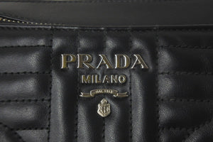 極美品 PRADA プラダ IMPUNTURE ウエストバッグ NERO ボディバッグ 1BL008-2D91-F0002 ブラック ロゴ 中古 58415