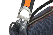 Load image into Gallery viewer, 極美品 Christian Dior クリスチャンディオール ショルダーバッグ フライトライントロッター ベイビー オレンジ シルバー金具 58444