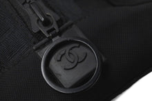 Load image into Gallery viewer, CHANEL シャネル ポーチ スポーツライン ココマーク 7番台 ブラック ナイロン ブラック金具 美品 中古 58482