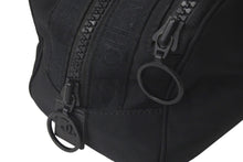 Load image into Gallery viewer, CHANEL シャネル ポーチ スポーツライン ココマーク 7番台 ブラック ナイロン ブラック金具 美品 中古 58482