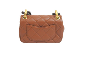 未使用 CHANEL シャネル ショルダーバッグ ミニマトラッセ ウッド チェーン ミニ フラップ 23AW ゴールド金具 中古 58495