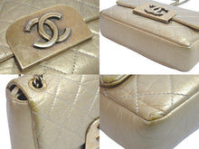 Load image into Gallery viewer, CHANEL シャネル チェーンショルダーバッグ マトラッセ ゴールド 17番台 ココマーク レザー 良品 中古 58516