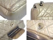 Load image into Gallery viewer, CHANEL シャネル チェーンショルダーバッグ マトラッセ ゴールド 17番台 ココマーク レザー 良品 中古 58516