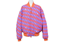 Load image into Gallery viewer, 新品未使用 LOUIS VUITTON ルイヴィトン ボンバージャケット ダイヤモンド ダミエ RM222 PP0 HNB73E オレンジ サイズ50 58531
