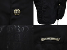 Load image into Gallery viewer, 極美品 CHROMEHEARTS クロムハーツ RIGGINS FBRC VJ N ジャケット ブラック コーチジャケット ナイロン 2225-304-6558 M 中古 58616
