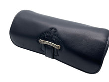 Load image into Gallery viewer, 極美品 CHROME HEARTS クロムハーツ ウォッチケース ジュエリーロール スクロールラベル セメタリークロス ブラック 中古 58658