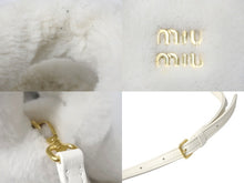 Load image into Gallery viewer, MIUMIU ミュウミュウ シープファー ハンドバッグ ホワイト BA256_2F41_F0009_V_TOO ゴールド金具 美品 中古 58664