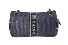 Load image into Gallery viewer, CHANEL シャネル チェーンショルダーバッグ スポーツライン ココマーク 9番台 2005年 ファブリック ネイビー 美品 中古 58676