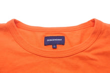 Load image into Gallery viewer, DESCENDANT ディセンダント KEEP ROLLING ベアリング クルーネック ポケット ロンT 長袖Ｔシャツ オレンジ サイズ2 美品 中古 58731