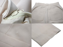 Load image into Gallery viewer, CHANEL シャネル セットアップパンツ 97P AB835 無地 36サイズ ウール ベージュ ゴールド金具 美品 中古 58789