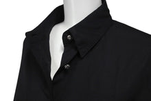 Load image into Gallery viewer, 新品未使用 CHROME HEARTS クロムハーツ MAHAL KITA オーバーサイズ 長袖シャツ ブラック シルバー925 クロスパッチ S 中古 58822