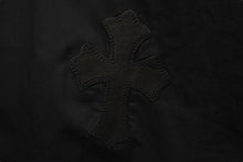 Load image into Gallery viewer, 新品未使用 CHROME HEARTS クロムハーツ MAHAL KITA オーバーサイズ 長袖シャツ ブラック シルバー925 クロスパッチ S 中古 58822