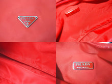 画像をギャラリービューアに読み込む, 極美品 PRADA プラダ ミニハンドバッグ MV515 ホーボー 三角ロゴプレート ナイロン レッド シルバー金具 イタリア製 中古 58834 