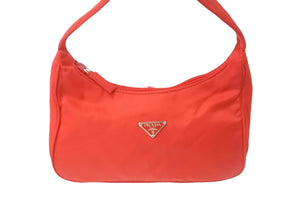 極美品 PRADA プラダ ミニハンドバッグ MV515 ホーボー 三角ロゴプレート ナイロン レッド シルバー金具 イタリア製 中古 58834 