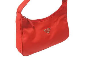 極美品 PRADA プラダ ミニハンドバッグ MV515 ホーボー 三角ロゴプレート ナイロン レッド シルバー金具 イタリア製 中古 58834 